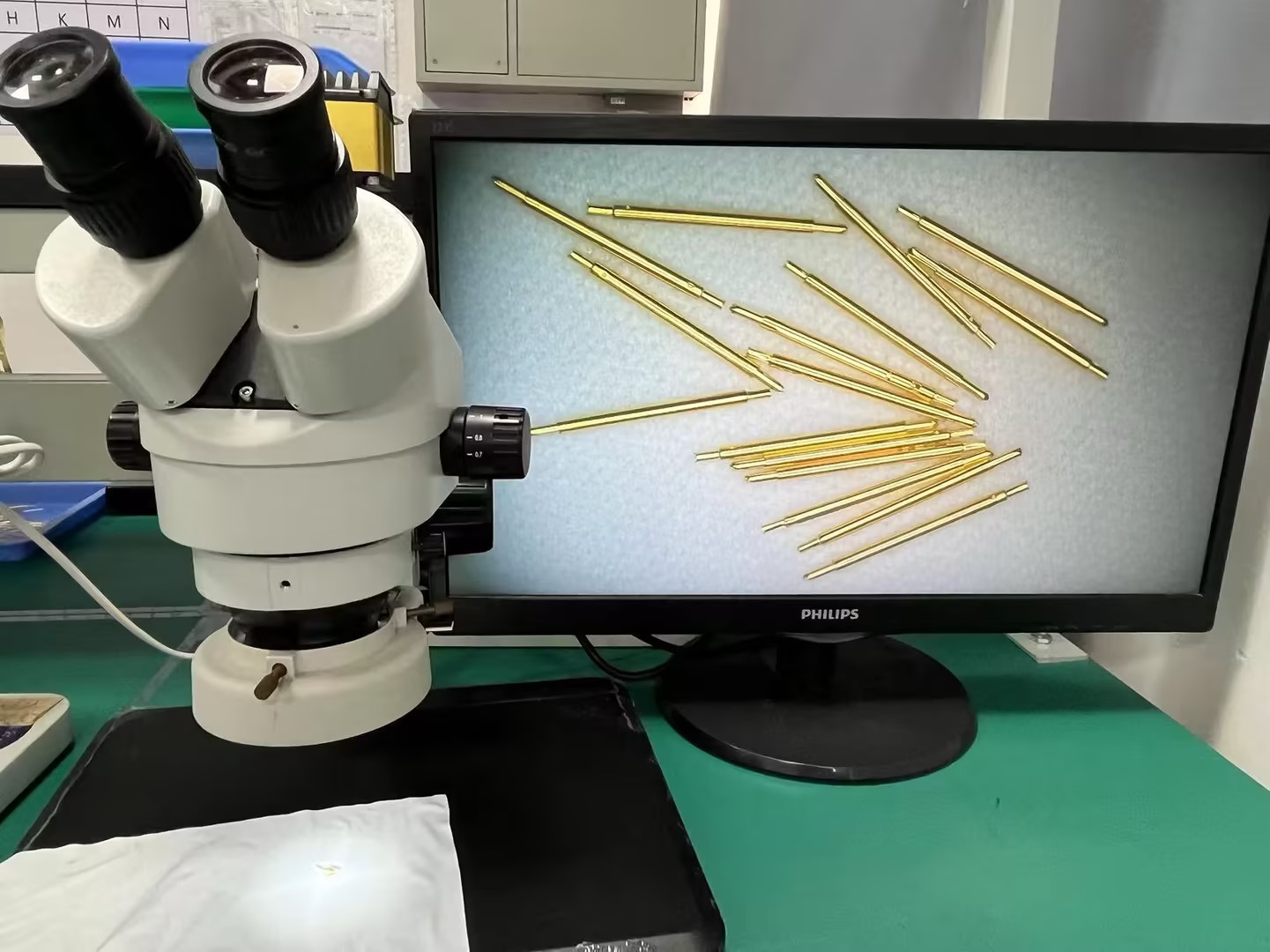 探針電鍍設(shè)備.jpg 探針電鍍設(shè)備.jpg